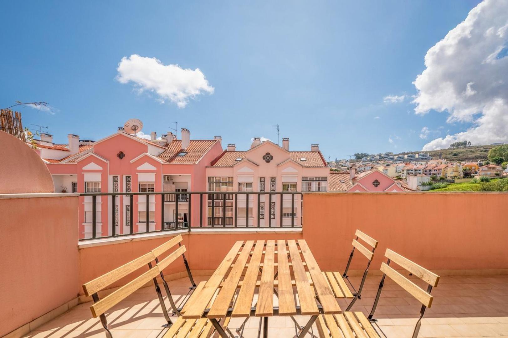Guestready - Spacious Residence In Oeiras Barcarena Buitenkant foto